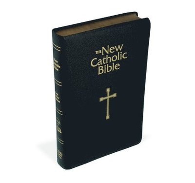 Cover for Catholic Book Publishing · NCB Deluxe Gift Bible (Blue) (Book) (2022)