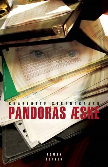 Cover for Charlotte Strandgaard · Pandoras æske (Sewn Spine Book) [1. Painos] (2007)