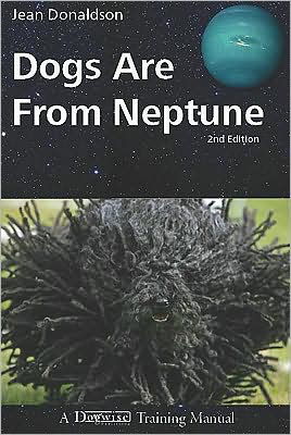 Dogs Are from Neptune - Jean Donaldson - Bücher - Dogwise Publishing - 9781929242658 - 9. Juli 2009