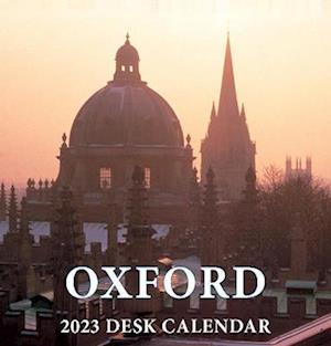 Oxford Colleges Mini Desktop Calendar - 2023 -  - Fanituote - Chris Andrews Publications - 9781912584659 - perjantai 8. huhtikuuta 2022