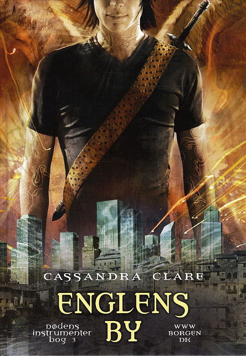 Cover for Cassandra Clare · Dødens instrumenter: Dødens Instrumenter 3 - Englens By (Innbunden bok) [1. utgave] [Indbundet] (2010)