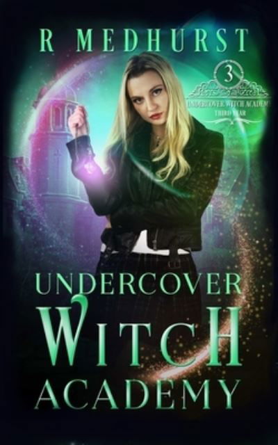 Cover for Rachel Medhurst · Undercover Witch Academy (Paperback Bog) (2019)