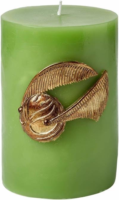 Harry Potter Golden Snitch Sculpted Insignia Candle - Insight Editions - Bøger - Insight Editions - 9781682982662 - 15. august 2018