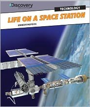 Cover for Andrew Einspruch · Life on a space station (Bog) [1st edition] (2012)