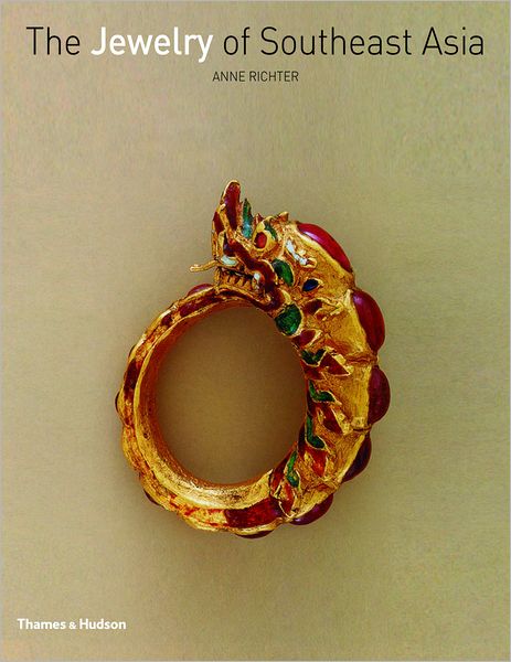 Cover for Anne Richter · The Jewelry of Southeast Asia (Paperback Book) (2010)