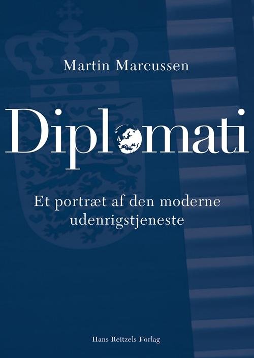 Samfund i forandring: Diplomati - Martin Marcussen - Livros - Gyldendal - 9788741256665 - 8 de agosto de 2016