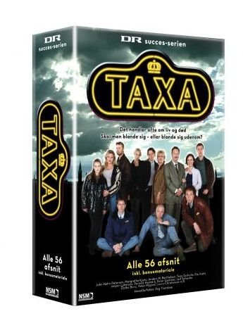 Taxa Komplet DVD Boks (56 Episoder) - Taxa Komplet Boks - Filmes - DR Multimedie - 5708758675666 - 27 de janeiro de 2009