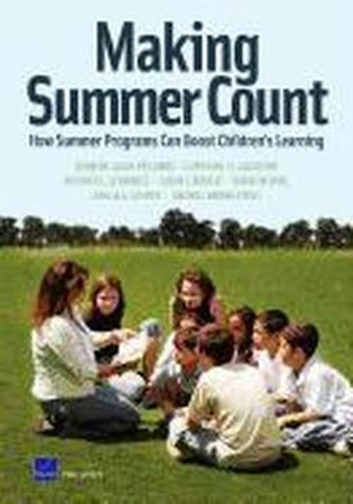 Making Summer Count: How Summer Programs Can Boost Children's Learning - Jennifer Sloan McCombs - Bøger - RAND - 9780833052667 - 16. juli 2011