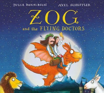 Zog and the Flying Doctors Gift edition board book - Julia Donaldson - Livros - Scholastic - 9781407188669 - 4 de outubro de 2018