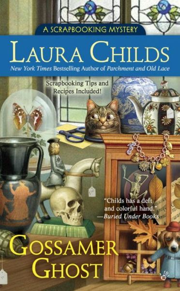 Gossamer Ghost: A Scrapbooking Mystery - Laura Childs - Książki - Penguin Putnam Inc - 9780425266670 - 6 października 2015