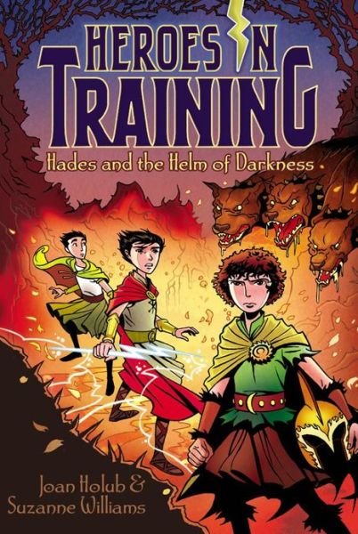 Cover for Joan Holub · Hades and the Helm of Darkness (Heroes in Training) (Pocketbok) (2013)
