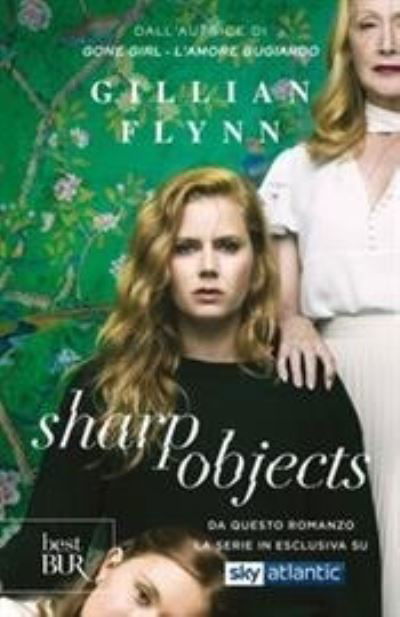 Cover for Gillian Flynn · Sharp Objects (Book) (2019)