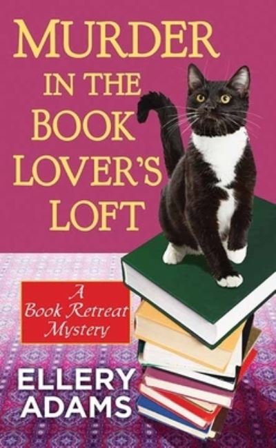 Murder in the Book Lover's Loft - Ellery Adams - Kirjat - Center Point Large Print - 9781638089674 - perjantai 1. joulukuuta 2023