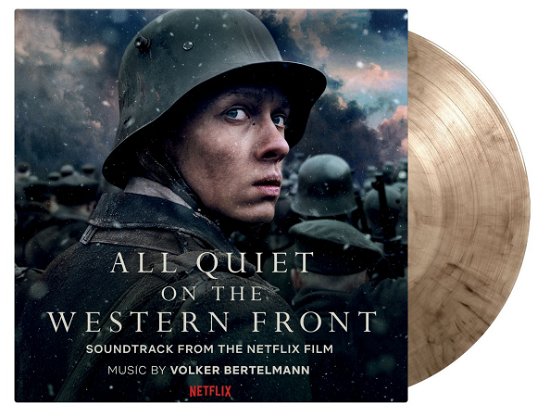 All Quiet On The Western Front - Original Soundtrack (Coloured Vinyl) - Volker Bertelmann - Musiikki - MUSIC ON VINYL AT THE MOVIES - 8719262029675 - perjantai 5. toukokuuta 2023