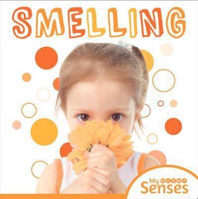 Cover for Grace Jones · Smelling - My Senses (Inbunden Bok) (2015)