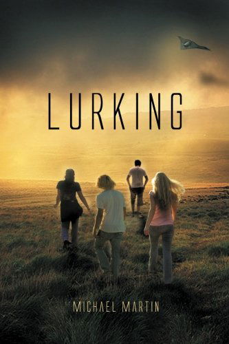 Lurking - Michael Martin - Livros - Xlibris, Corp. - 9781465341679 - 27 de agosto de 2011