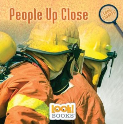 People up Close - Wiley Blevins - Books - Red Chair Press - 9781634406680 - August 1, 2019