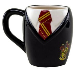 Gryffindor Uniform (Mug) - Harry Potter - Mercancía - HARRY POTTER - 5028486410682 - 12 de enero de 2019