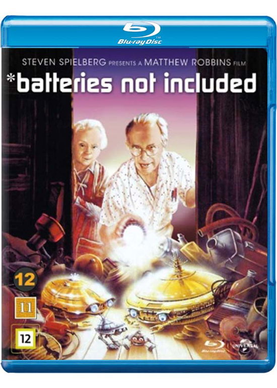 Cover for Batteries Not Included (Blu-ray)