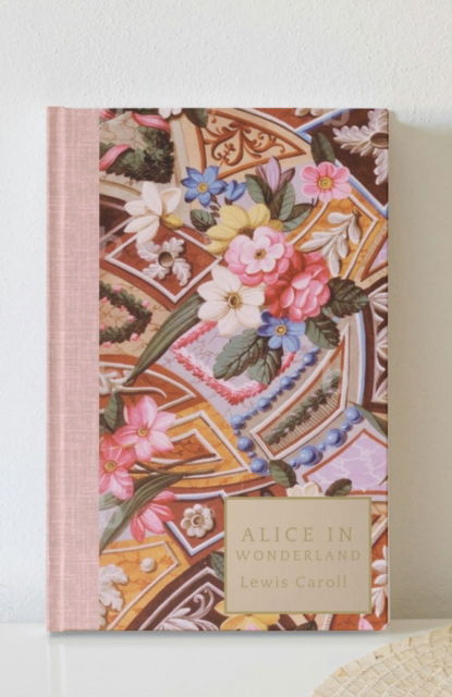 Alice in Wonderland (Heritage Collection) - Wordsworth Heritage Collection - Lewis Carroll - Books - Wordsworth Editions Ltd - 9781840228694 - September 15, 2024