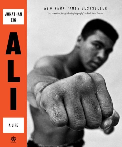 Cover for Eig Jonathan Eig · Ali: A Life (Paperback Bog) (2018)