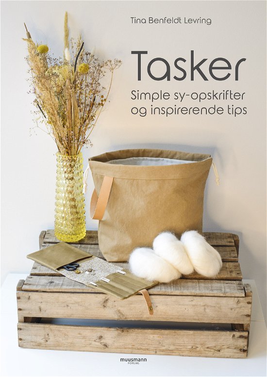 Cover for Tina Benfeldt Levring · Tasker (Sewn Spine Book) [1. wydanie] (2021)