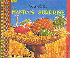 Cover for Eileen Browne · Handa's Surprise in Arabic and English (Hardcover Book) (1999)