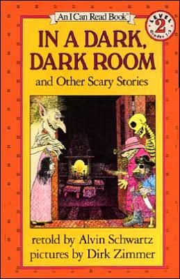 In a Dark, Dark Room and Other Scary Stories - I Can Read Level 2 - Alvin Schwartz - Bøker - HarperCollins - 9780060252717 - 14. mars 1984