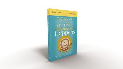 How Happiness Happens Study Guide: Finding Lasting Joy in a World of Comparison, Disappointment, and Unmet Expectations - Max Lucado - Bøker - HarperChristian Resources - 9780310105718 - 3. oktober 2019