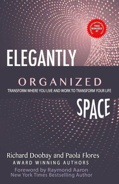 Cover for Paola Flores · Elegantly Organized Space (Paperback Book) (2017)