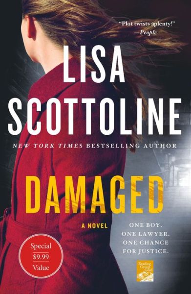 Cover for Lisa Scottoline · Damaged: A Rosato &amp; DiNunzio Novel - A Rosato &amp; DiNunzio Novel (Paperback Book) (2019)