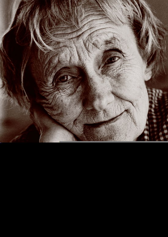 Astrid Lindgrens liv i billeder - Jacob Forsell - Books - Gyldendal - 9788702255720 - February 19, 2018