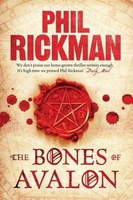 Cover for Phil Rickman · The Bones of Avalon - The John Dee Papers (Paperback Bog) [Main edition] (2010)