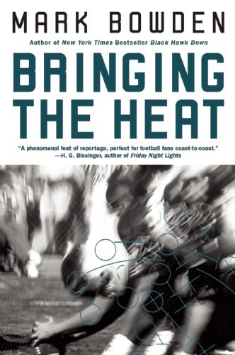 Cover for Mark Bowden · Bringing the Heat (Taschenbuch) [1 Reprint edition] (1999)