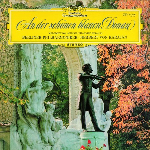 An Der Schonen Blauen Donau -strauss:walzer / Polkas / Marches <limited> - Herbert Von Karajan - Música - UNIVERSAL MUSIC CLASSICAL - 4988005689726 - 12 de junho de 2024
