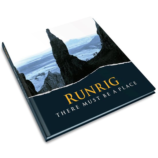 Cover for Runrig · There Must Be a Place (Bog/DVD) (2021)