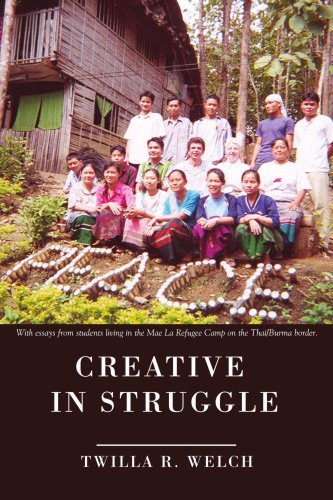 Cover for Twilla Welch · Creative in Struggle (Paperback Bog) (2007)