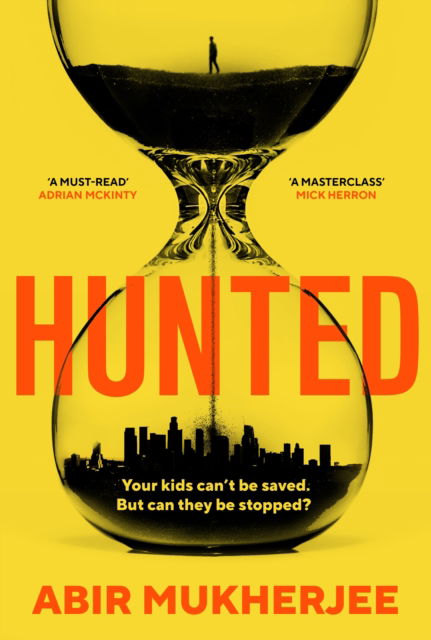 Cover for Abir Mukherjee · Hunted (Paperback Book) (2024)