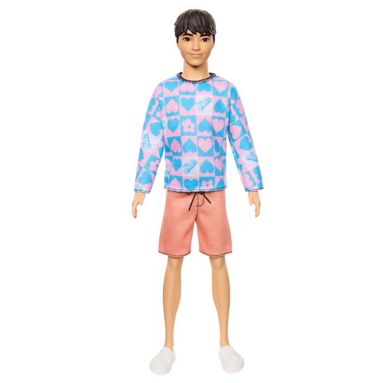 Barbie Ken Fashionista Doll Blue and Pink Sweater - Barbie - Koopwaar -  - 0194735176731 - 6 juni 2024