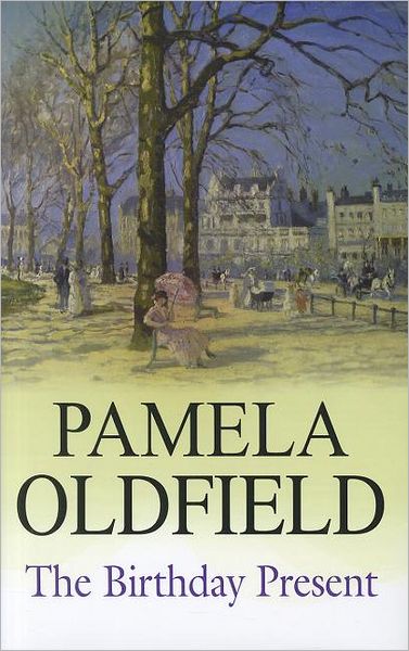 Cover for Pamela Oldfield · The Birthday Present (Inbunden Bok) [Large type / large print edition] (2011)