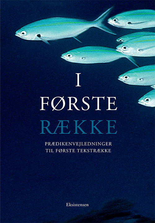 Cover for Ulla Morre Bidstrup m.fl. (Red.) · I første række (Sewn Spine Book) [2e uitgave] (2017)