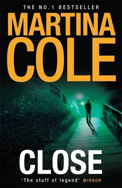 Cover for Martina Cole · Close: A gripping thriller of power and protection (Lydbok (CD)) [Unabridged edition] (2009)