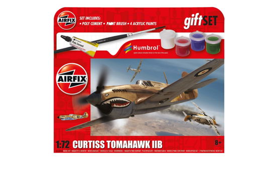 Cover for Airfix · Airfix - 1:72 Hanging Gift Set - Curtiss Tomahawk Iib (Legetøj)