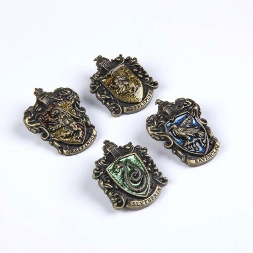 The 4 Houses - Pack Of 4 Metal Pins - Harry Potter - Merchandise -  - 8445484205763 - 