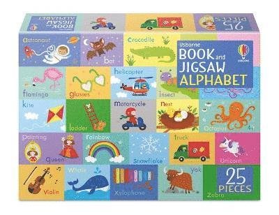 Book and Jigsaw Alphabet - Usborne Book and Jigsaw - Kate Nolan - Bøker - Usborne Publishing Ltd - 9781474995764 - 25. november 2021