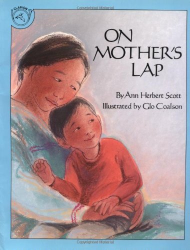 Cover for Ann Herbert Scott · On Mother's Lap (Pocketbok) (1992)
