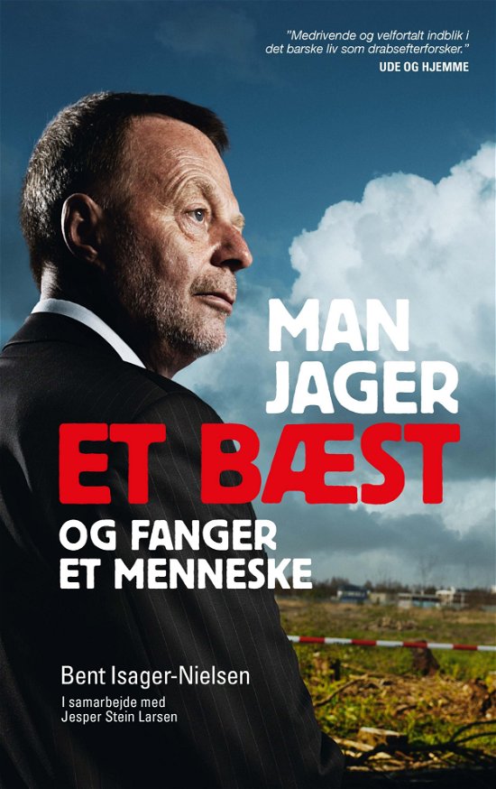 Jesper Stein Larsen; Bent Isager-Nielsen · Man jager et bæst og fanger et menneske (Sewn Spine Book) [7th edition] (2019)