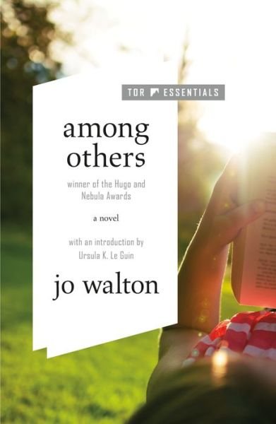 Cover for Jo Walton · Among Others: A Novel (Taschenbuch) (2020)