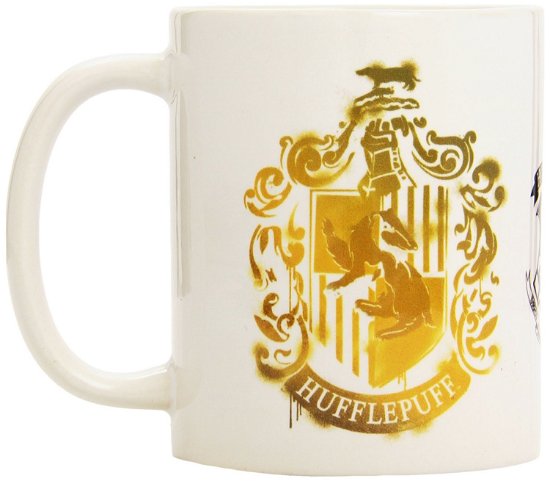Cover for Harry Potter · Harry Potter - Hufflepuff Stencil Crest Mug (CD) (2017)