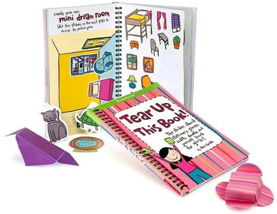 Tear Up This Book!: the Sticker, Stencil, Stationery, Games, Crafts, Doodle, and Journal Book for Girls! - Keri Smith - Bøger - American Girl Publishing Inc - 9781584859772 - 1. september 2005